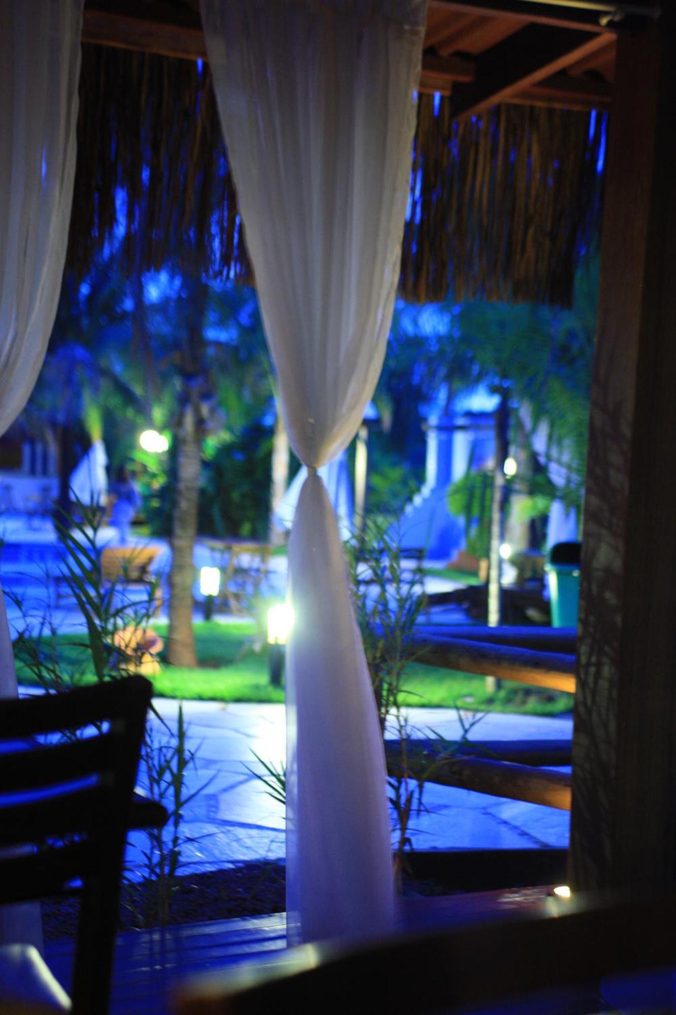 Pousada De Charme Villa Do Comendador ปิเรนนอโปลิส ภายนอก รูปภาพ